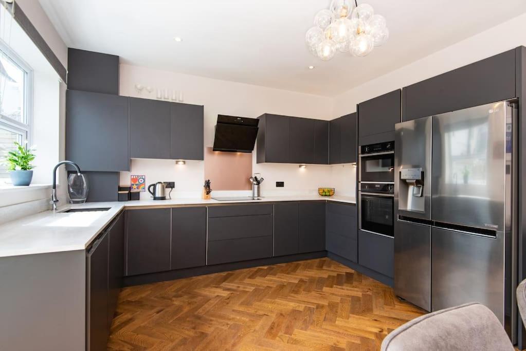 Villa Newly Renovated Victorian House With Free Parking Brighton Exterior foto